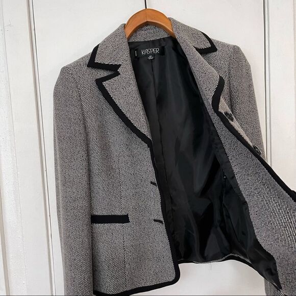 Kasper Blazer  - Picture 2 of 7